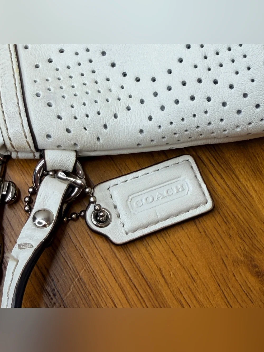 Coach White/Chalk Perforated Leather Wristlet Signature C Clutch Y2K